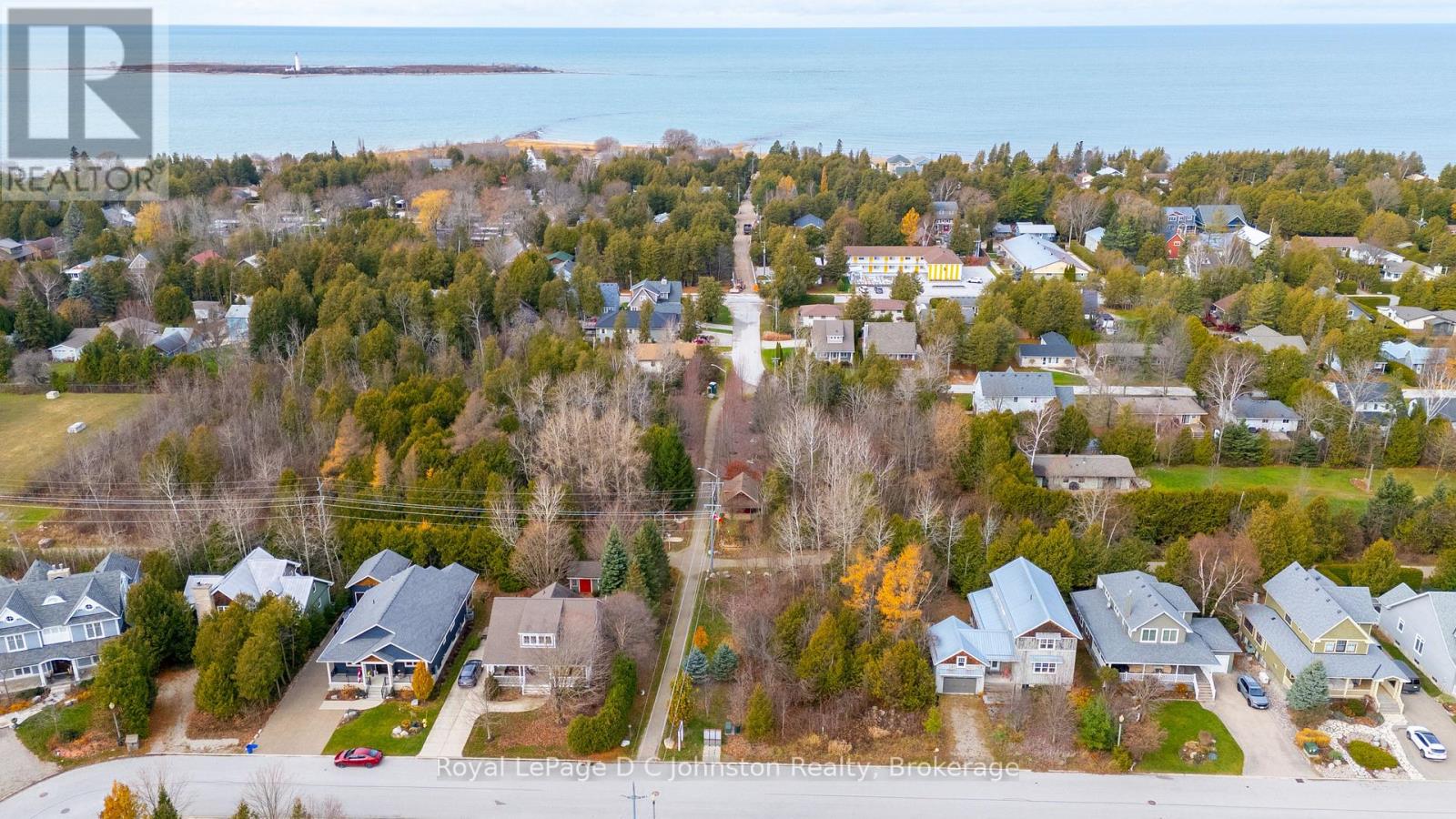 237 Emerald Drive, Saugeen Shores, Ontario N0H 2L0 - Photo 10 - X12572628