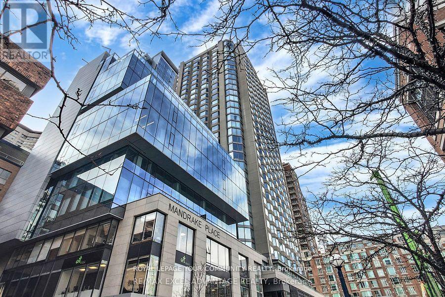 2316 - 155 YORKVILLE AVENUE, Toronto, Ontario