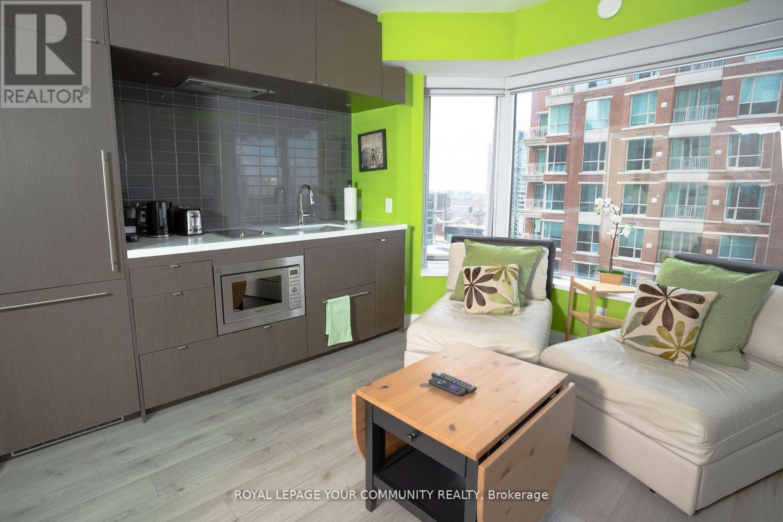 2316 - 155 Yorkville Avenue, Toronto, Ontario  M5R 0B4 - Photo 4 - C12573784