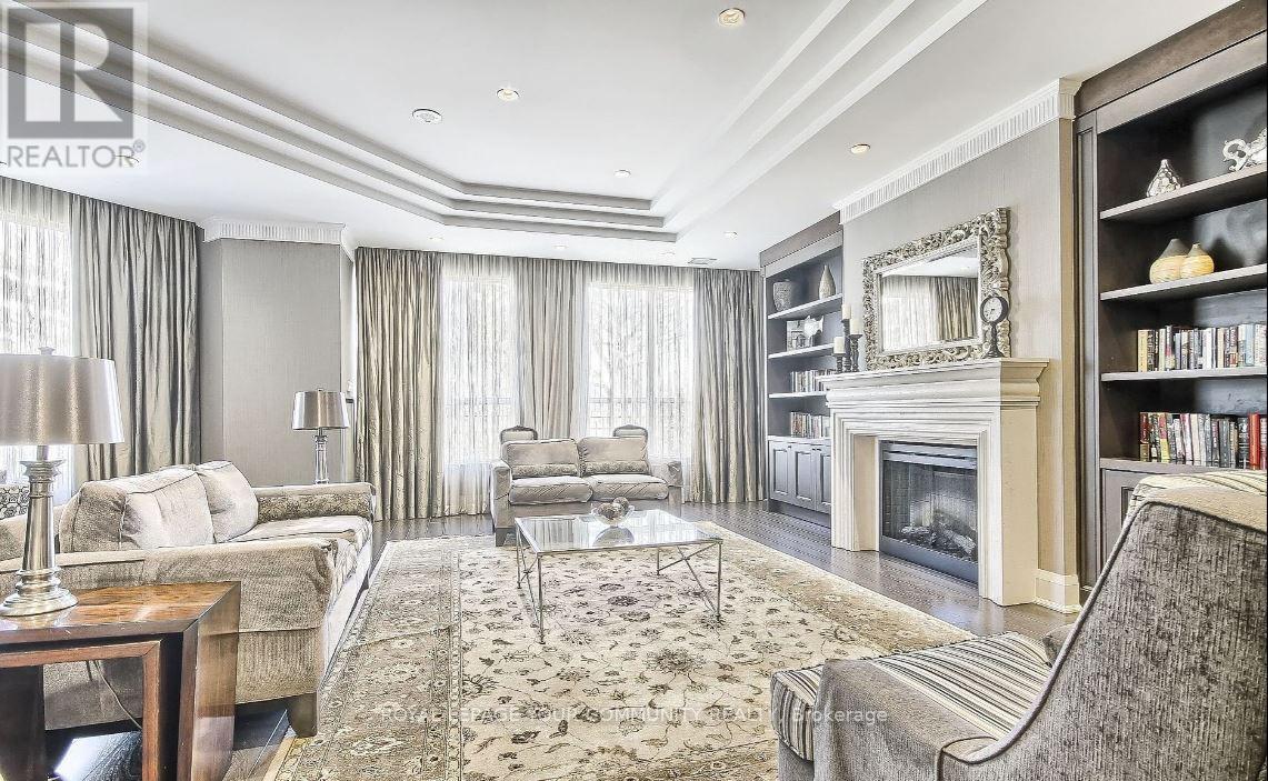 403 - 180 John West Way, Aurora, Ontario  L4G 0R3 - Photo 32 - N12566930