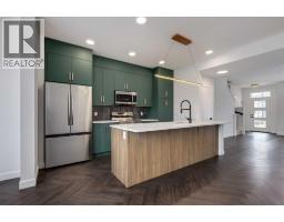 90 Agate Road Greystone, Cochrane, Ca