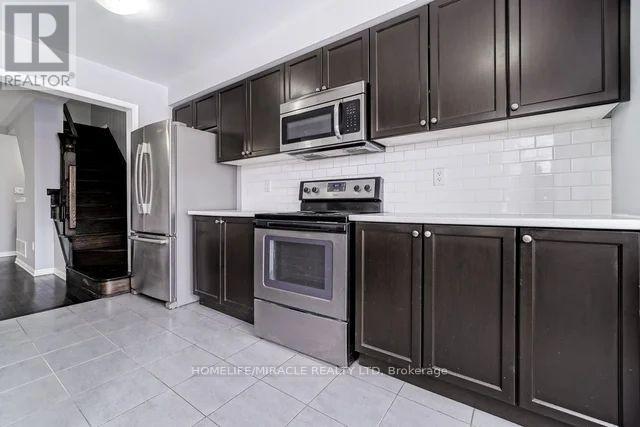 43 Colonel Frank Cheng Crescent, Brampton, Ontario  L6Y 5W4 - Photo 19 - W12573776