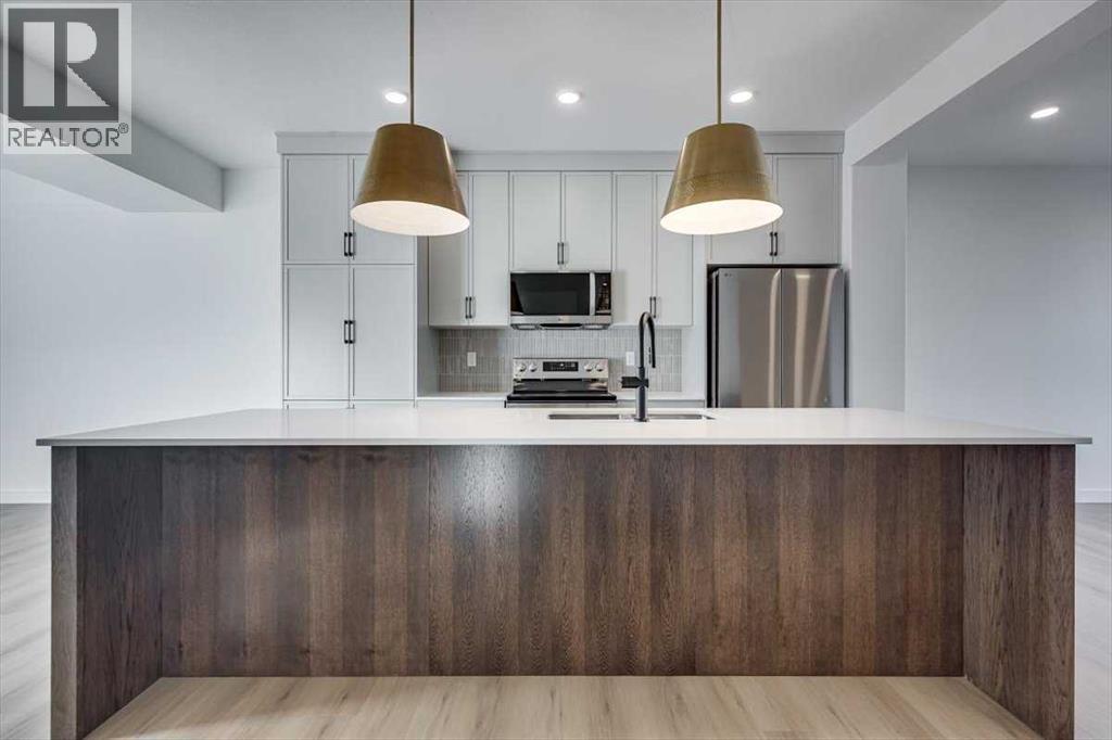 40 Irvin Way, Sylvan Lake, Alberta  T4S 0W2 - Photo 11 - A2271857