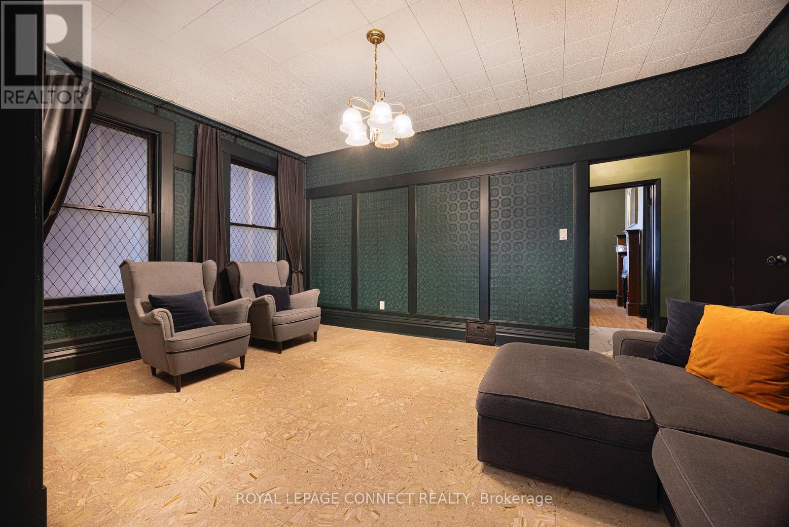 Main - 443 Lansdowne Avenue, Toronto, Ontario  M6H 3Y2 - Photo 12 - C12573806