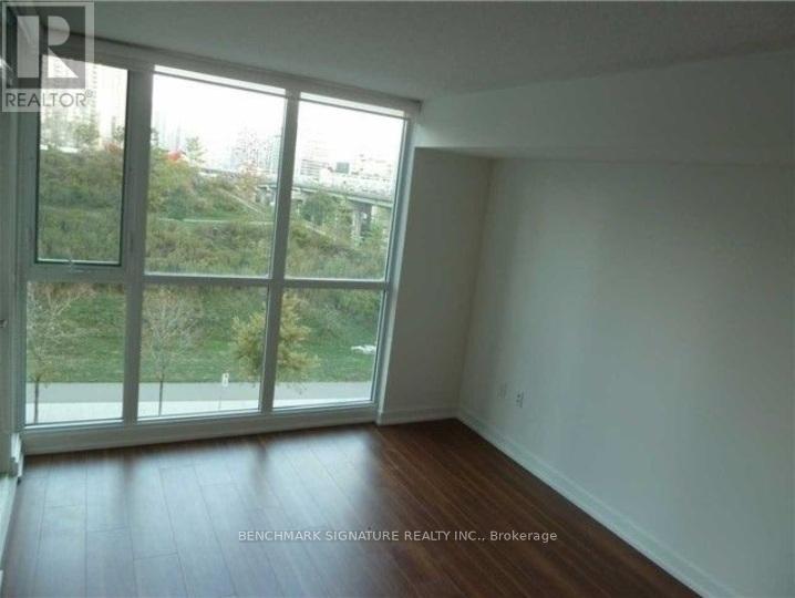 306 - 75 Queens Wharf Road, Toronto, Ontario  M5V 0J8 - Photo 4 - C12573812