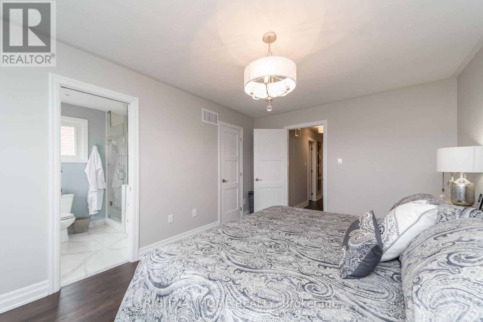 53 Primeau Drive, Aurora, Ontario  L4G 6Z3 - Photo 29 - N12573810