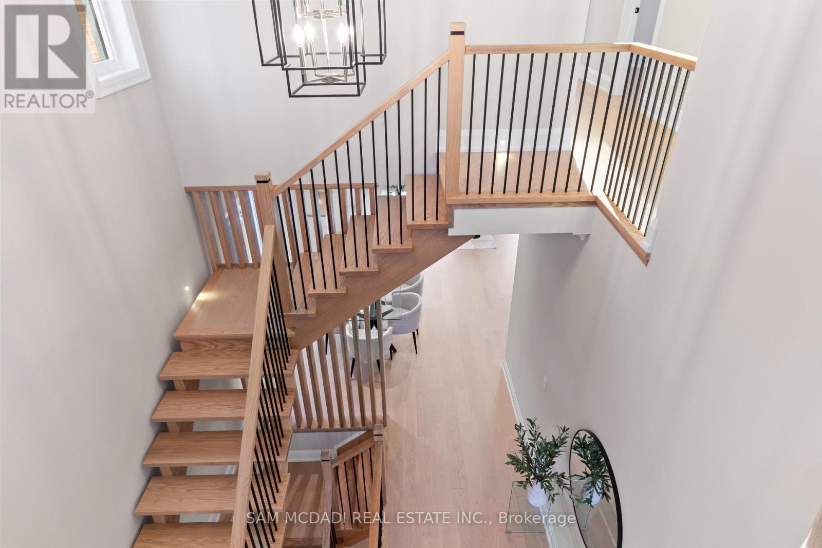 4584 Full Moon Circle, Mississauga, Ontario  L4Z 2N6 - Photo 36 - W12573820