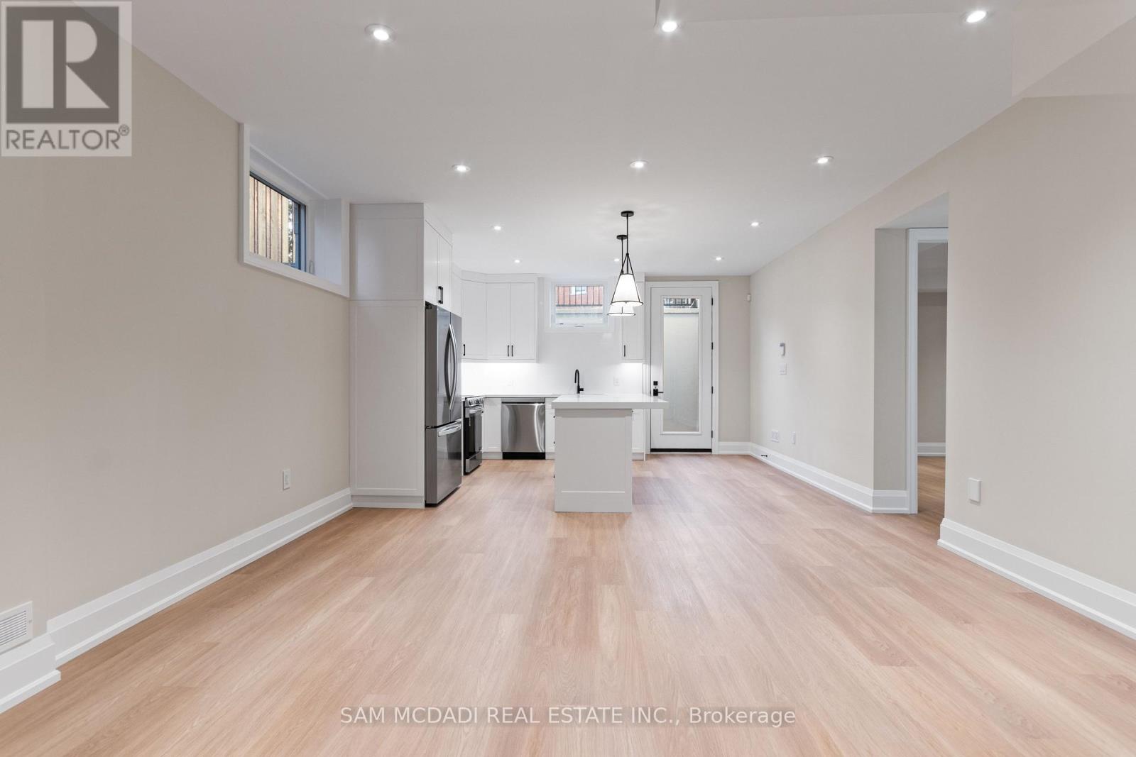 4584 Full Moon Circle, Mississauga, Ontario  L4Z 2N6 - Photo 40 - W12573820