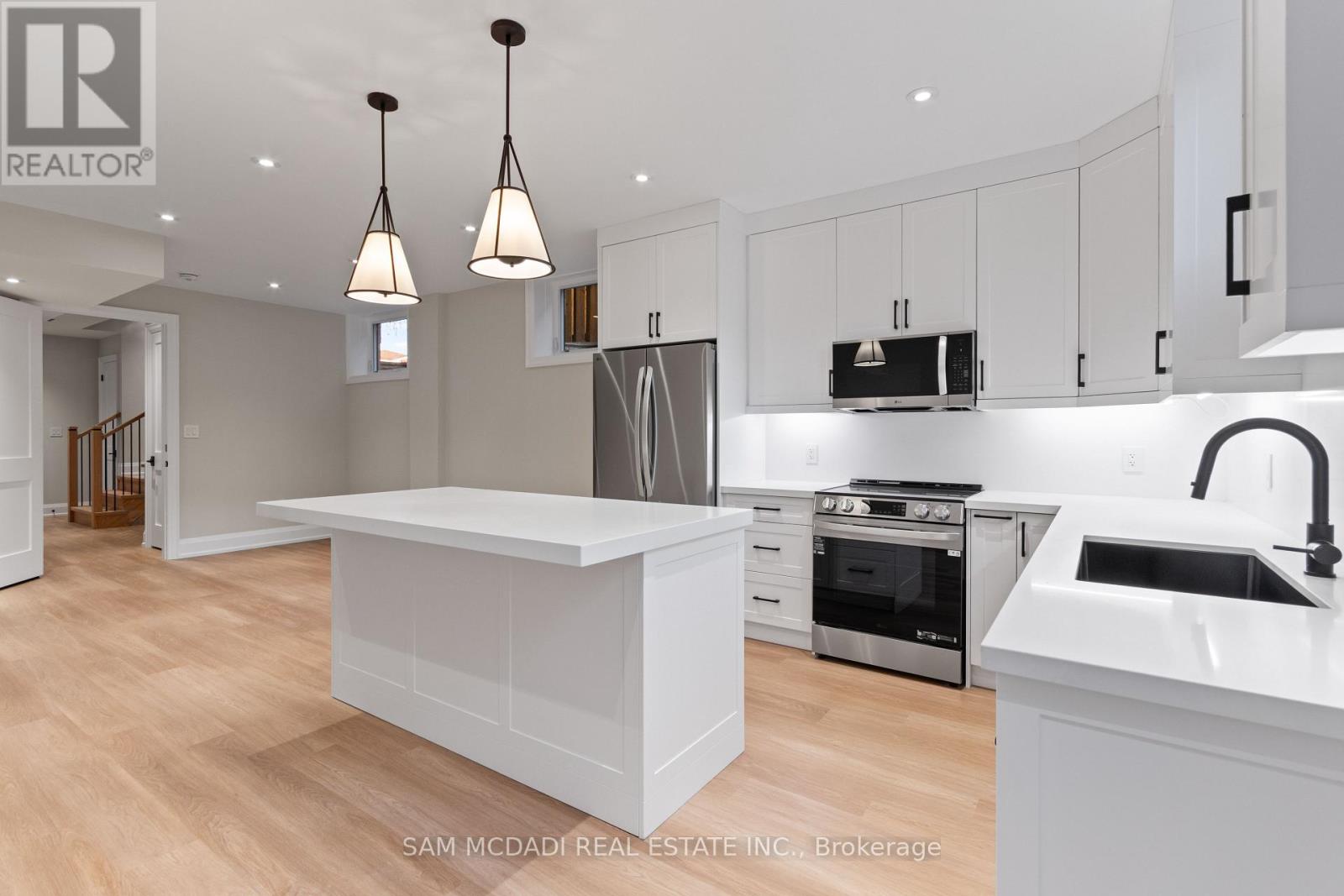 4584 Full Moon Circle, Mississauga, Ontario  L4Z 2N6 - Photo 41 - W12573820