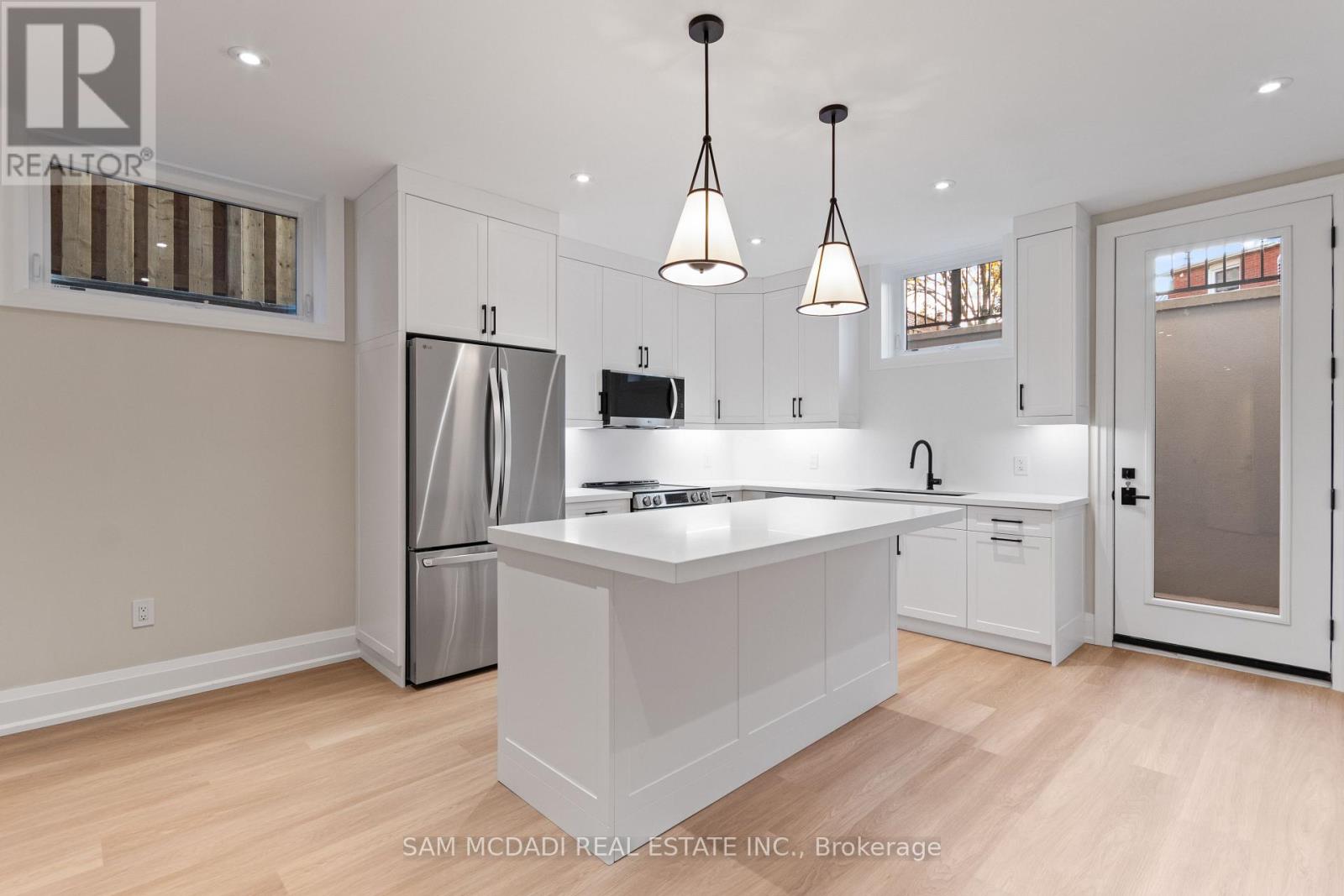 4584 Full Moon Circle, Mississauga, Ontario  L4Z 2N6 - Photo 42 - W12573820