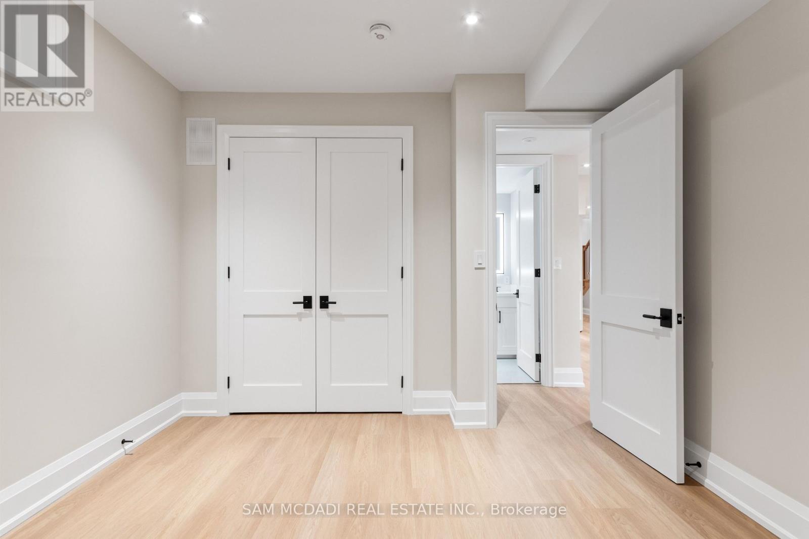 4584 Full Moon Circle, Mississauga, Ontario  L4Z 2N6 - Photo 46 - W12573820