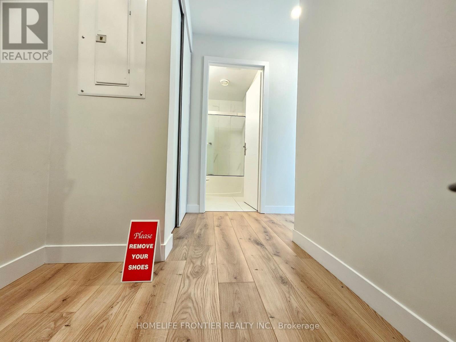 3009 - 60 Frederick Street, Kitchener, Ontario  N2H 0C7 - Photo 4 - X12445155