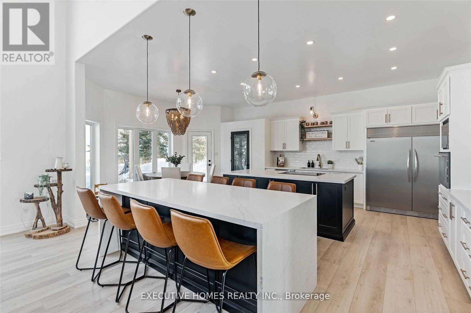 769 Mud Street E, Hamilton, Ontario  L8J 3B9 - Photo 7 - X12573794