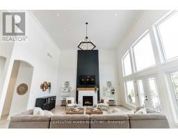 769 MUD STREET E, Hamilton, Ontario