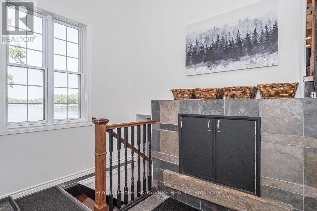 1127 Sunny Lake Road, Gravenhurst, Ontario  P1P 0G3 - Photo 18 - X12573804