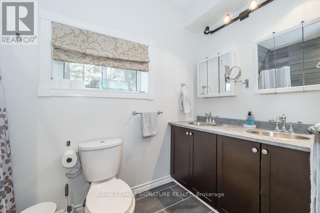 1127 Sunny Lake Road, Gravenhurst, Ontario  P1P 0G3 - Photo 28 - X12573804