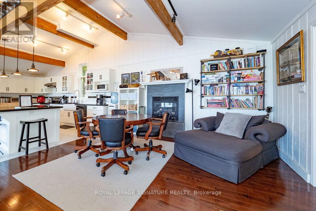 1127 Sunny Lake Road, Gravenhurst, Ontario  P1P 0G3 - Photo 8 - X12573804