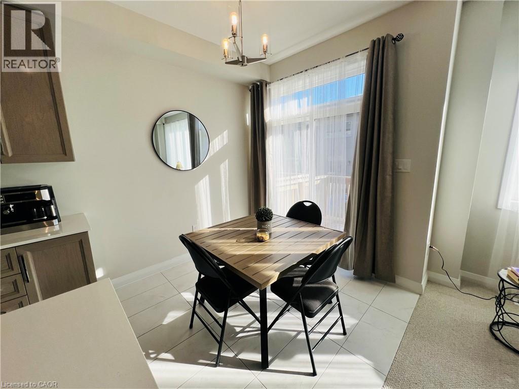 11 Cherry Blossom Heights, Hamilton, Ontario L9B 0E9 - Photo 10 - 40786777