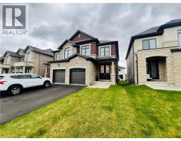 11 CHERRY BLOSSOM Heights, Hamilton, Ontario