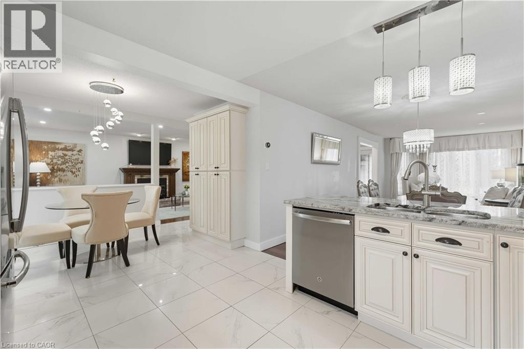 15 Anita Court, Hamilton, Ontario  L8W 3A5 - Photo 14 - 40790342