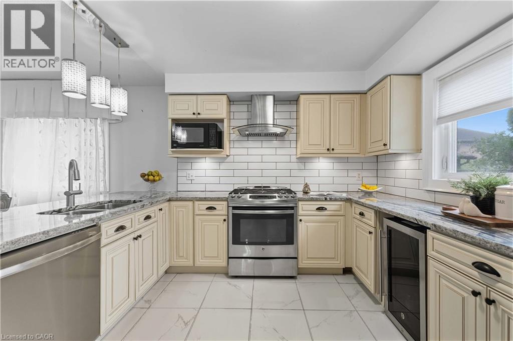 15 Anita Court, Hamilton, Ontario  L8W 3A5 - Photo 15 - 40790342