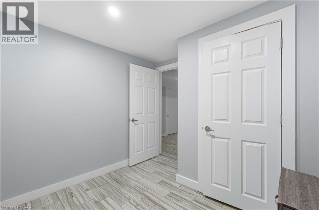 15 Anita Court, Hamilton, Ontario  L8W 3A5 - Photo 39 - 40790342