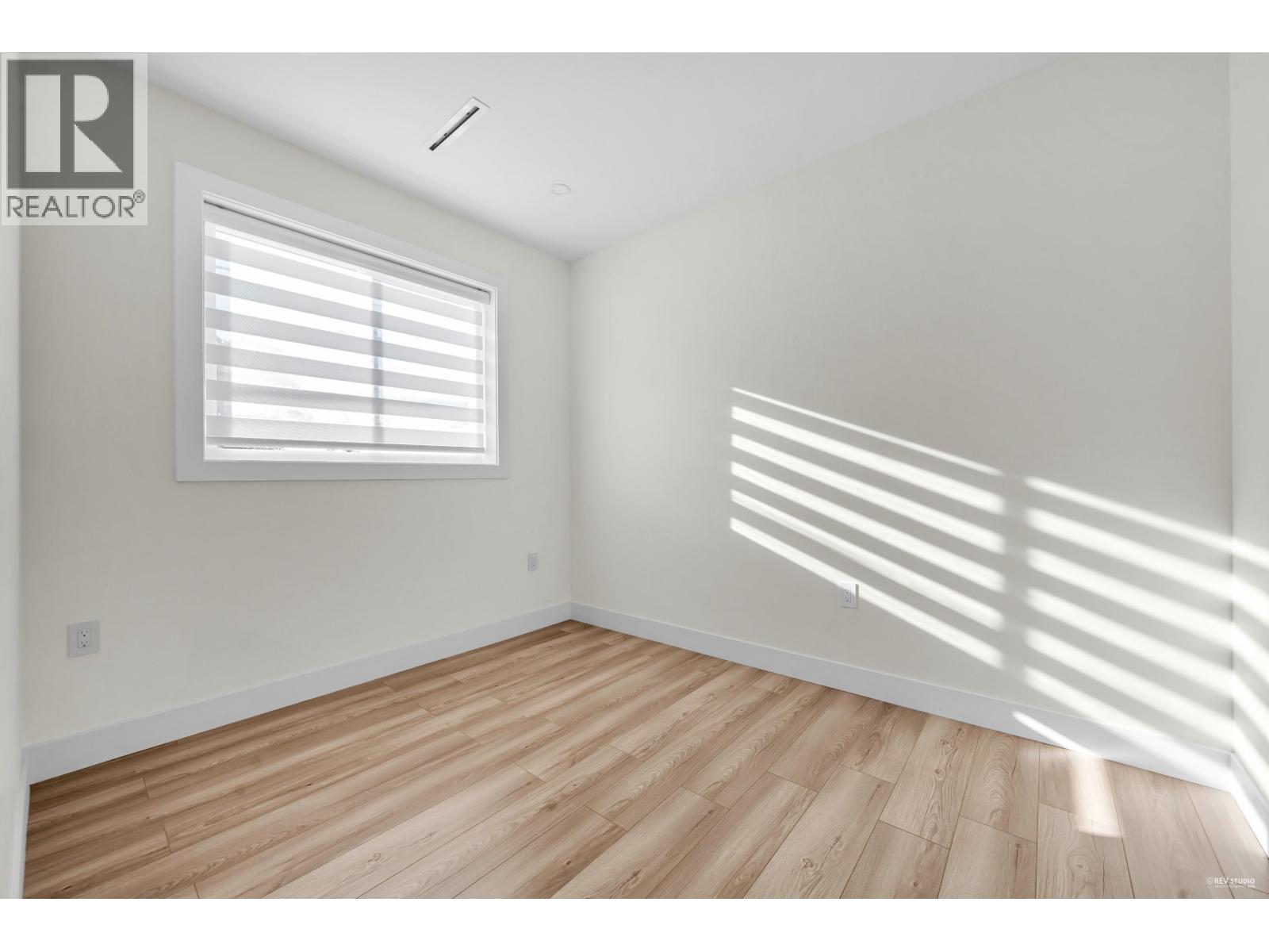 1 2703 East 3rd Avenue, Vancouver, British Columbia  V5M 1H3 - Photo 7 - R3069881