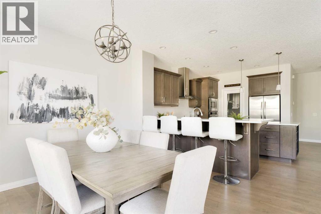 49 Sunset Manor, Cochrane, Alberta  T4C 0N3 - Photo 4 - A2261620