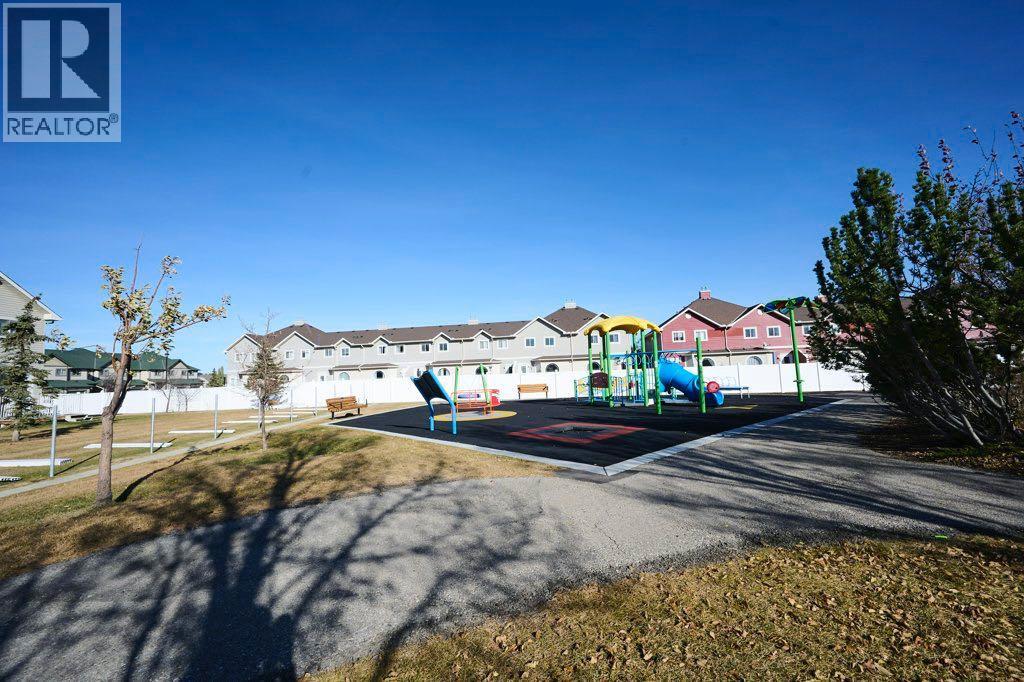 165 Bayside Point Sw, Airdrie, Alberta  T4B 2Z2 - Photo 28 - A2266703