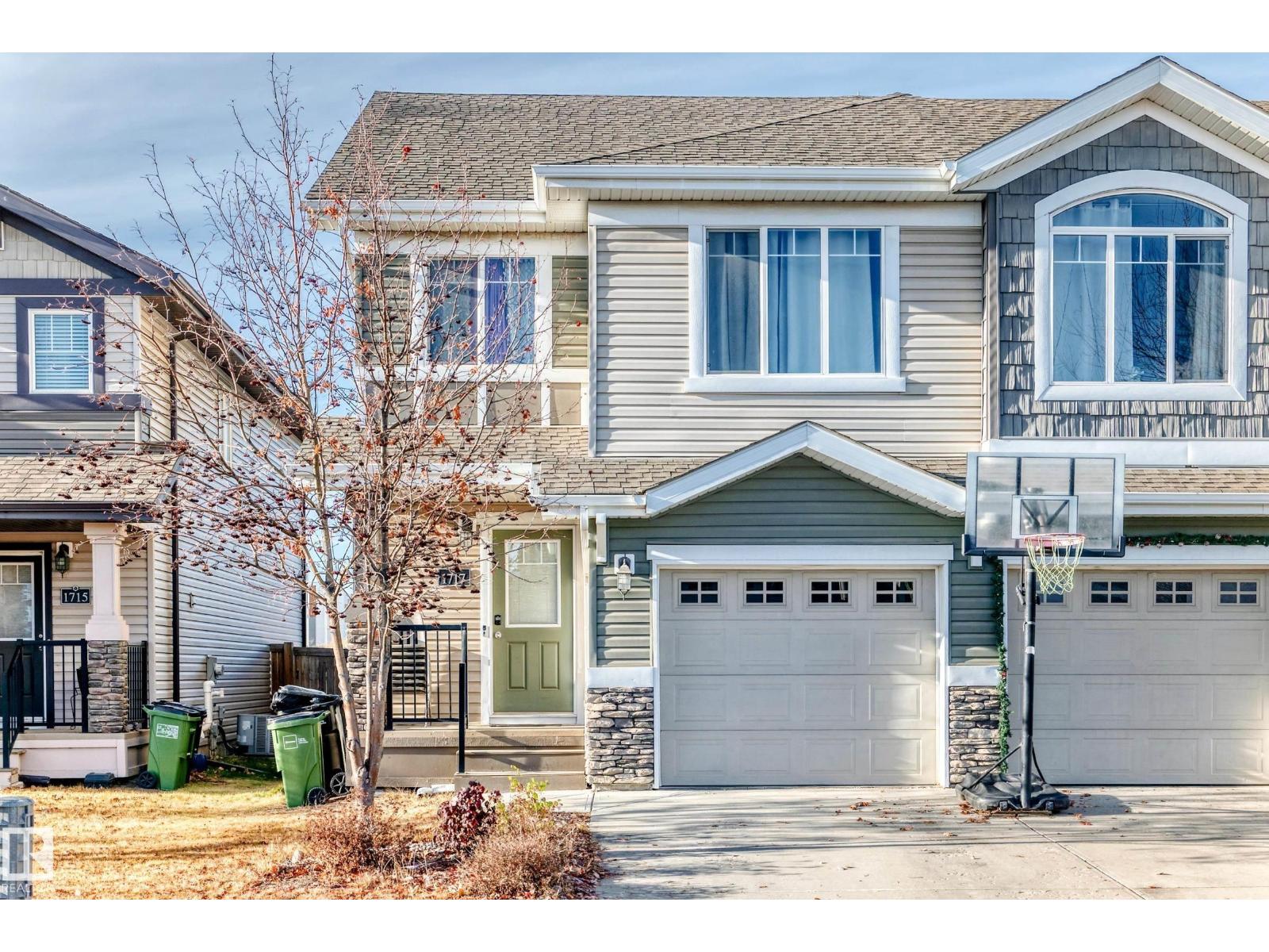 1717 Hammond Cr Nw Nw, Edmonton, Alberta  T6M 0N1 - Photo 1 - E4466669
