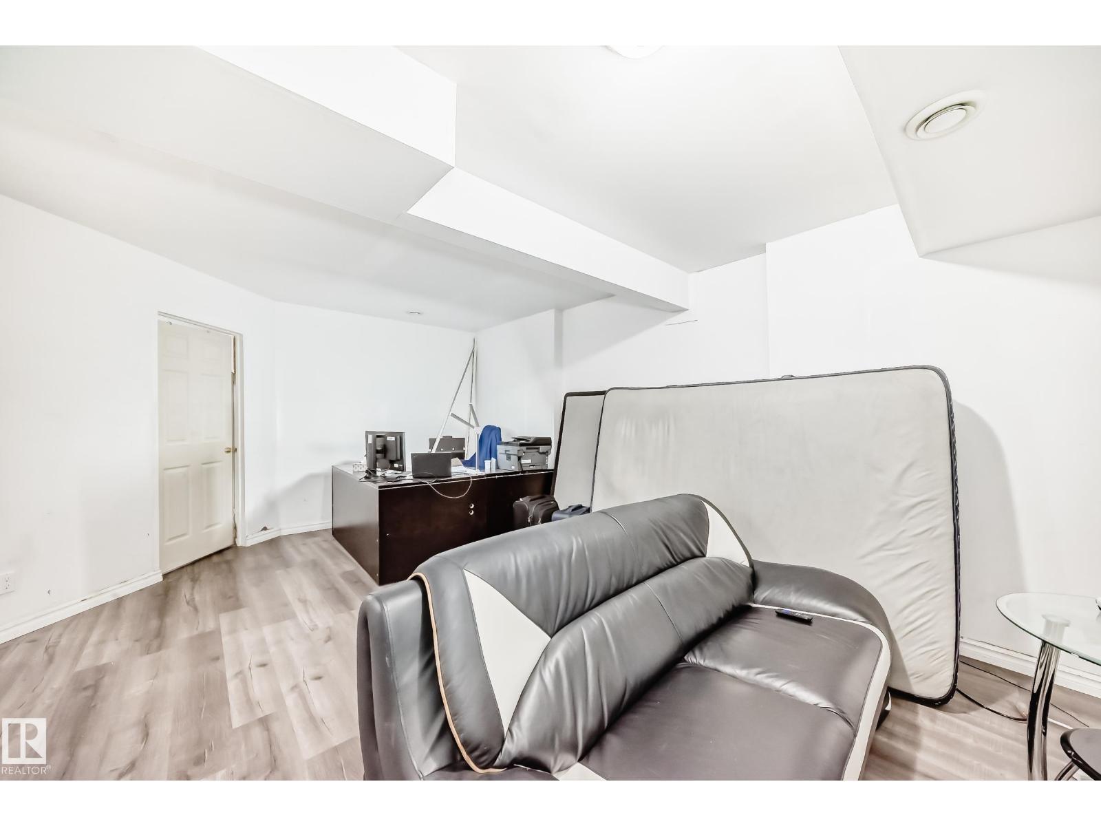 1717 Hammond Cr Nw Nw, Edmonton, Alberta  T6M 0N1 - Photo 28 - E4466669