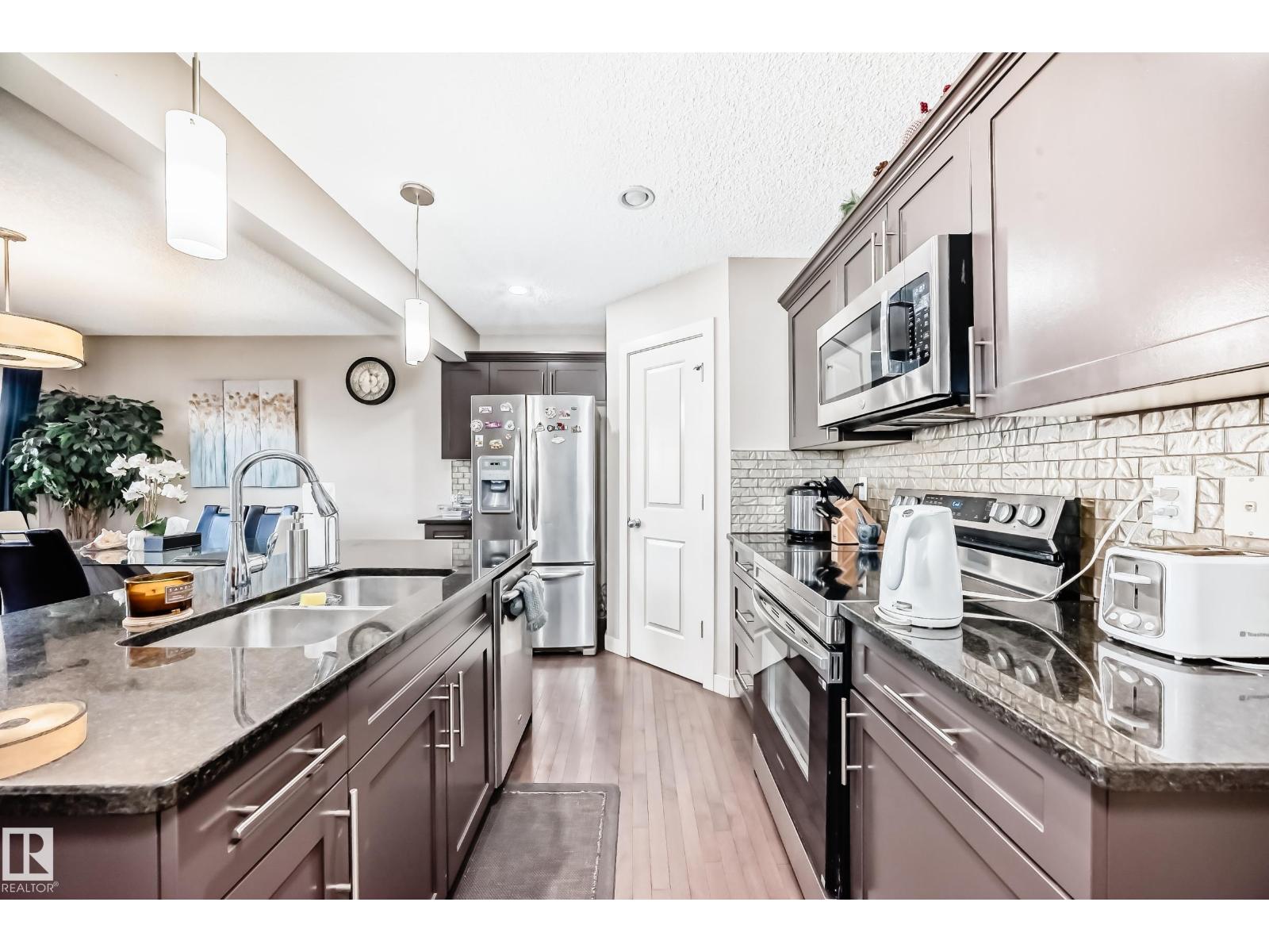 1717 Hammond Cr Nw Nw, Edmonton, Alberta  T6M 0N1 - Photo 7 - E4466669