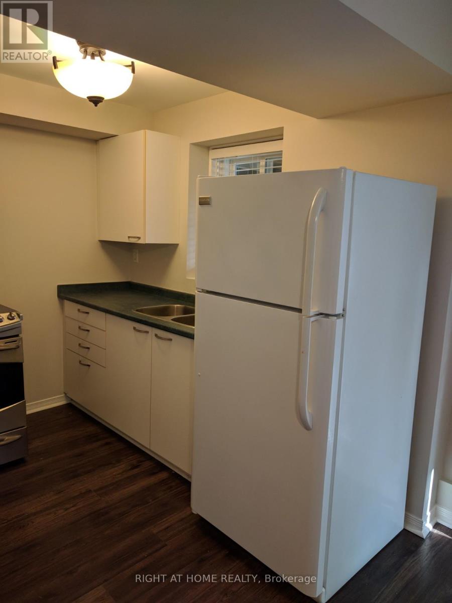 53 Primeau Drive, Aurora, Ontario L4G 6Z3 - Photo 3 - N12573832