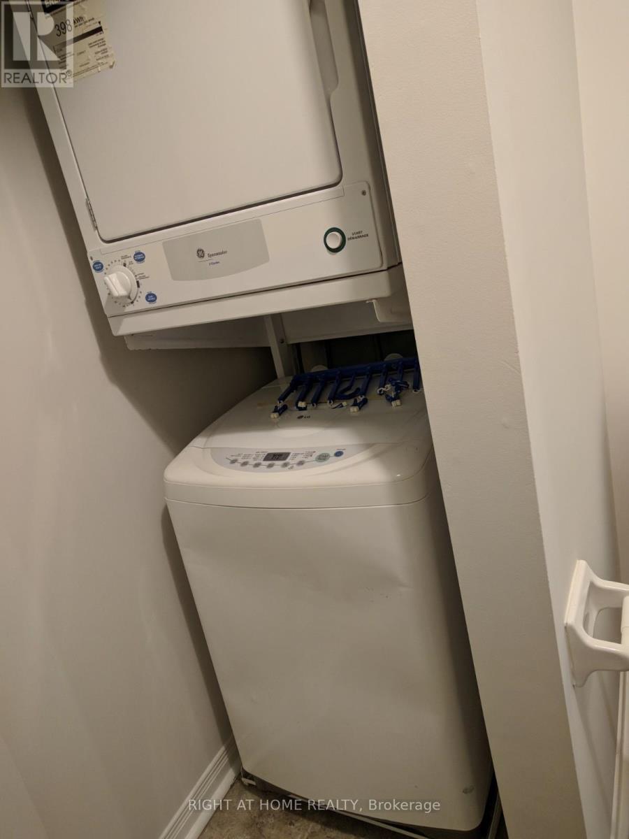 53 Primeau Drive, Aurora, Ontario L4G 6Z3 - Photo 5 - N12573832