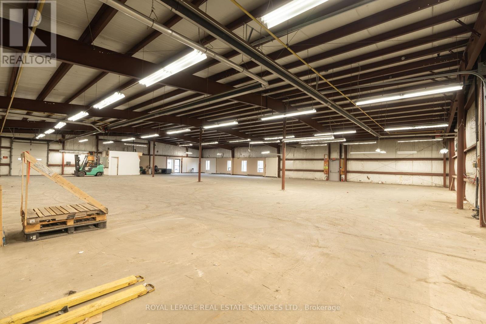 625 Industrial Drive, Fort Erie, Ontario  L2A 5M4 - Photo 16 - X12572396