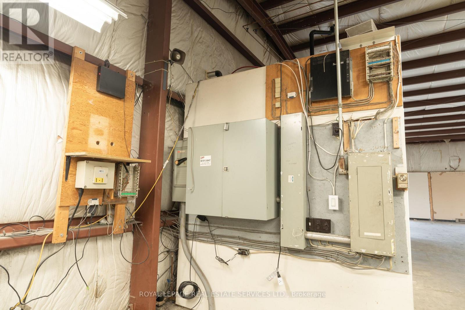 625 Industrial Drive, Fort Erie, Ontario  L2A 5M4 - Photo 25 - X12572396