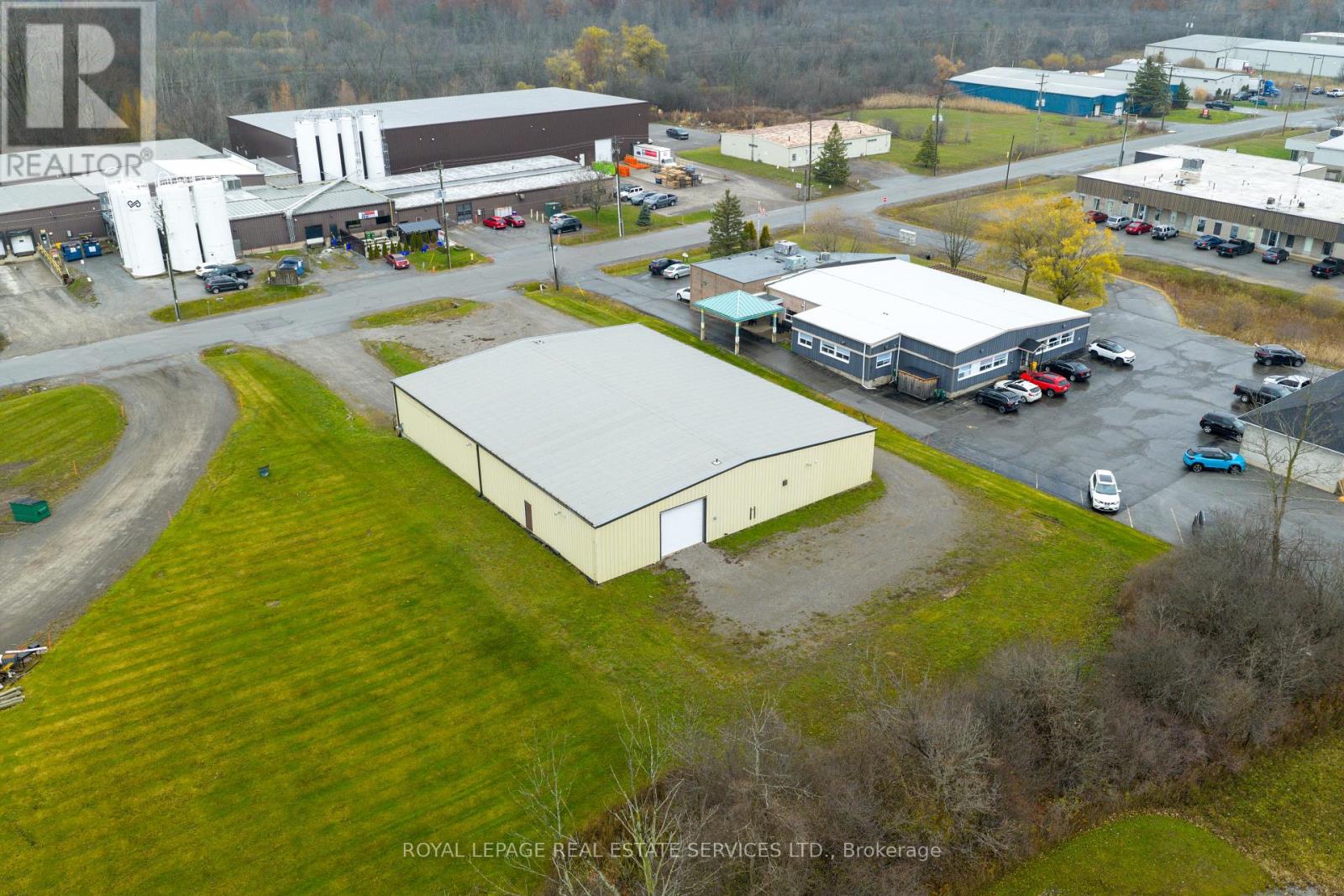 625 Industrial Drive, Fort Erie, Ontario  L2A 5M4 - Photo 37 - X12572396