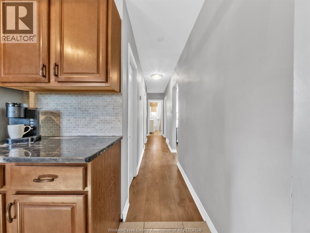 921 Grand Marais Road West, Windsor, Ontario  N9E 1C2 - Photo 13 - 25027329