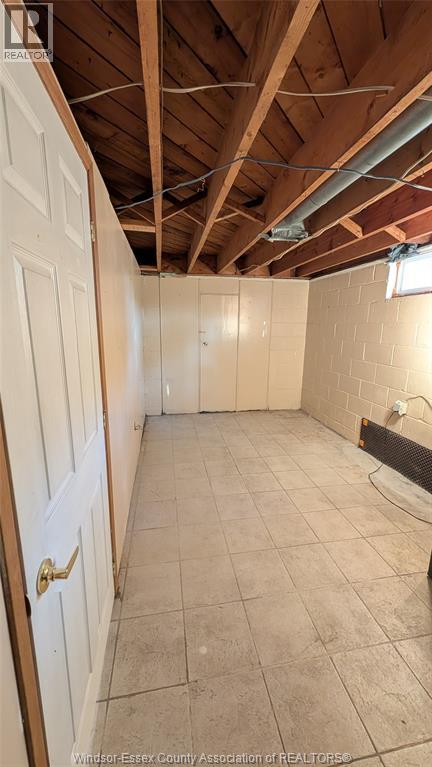 921 Grand Marais Road West, Windsor, Ontario  N9E 1C2 - Photo 22 - 25027329