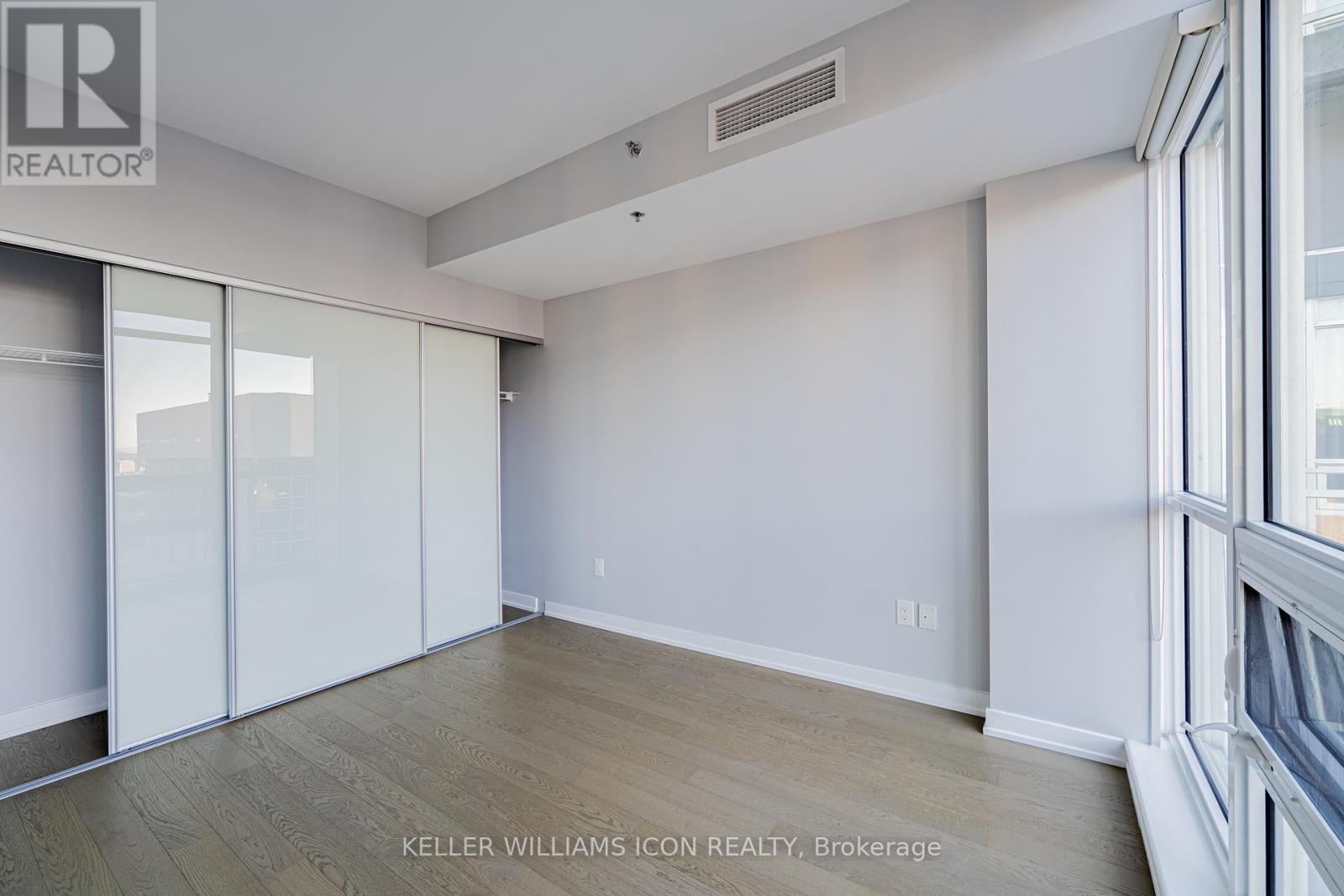 2015 - 199 Slater Street, Ottawa, Ontario K1P 0C8 - Photo 23 - X12573872