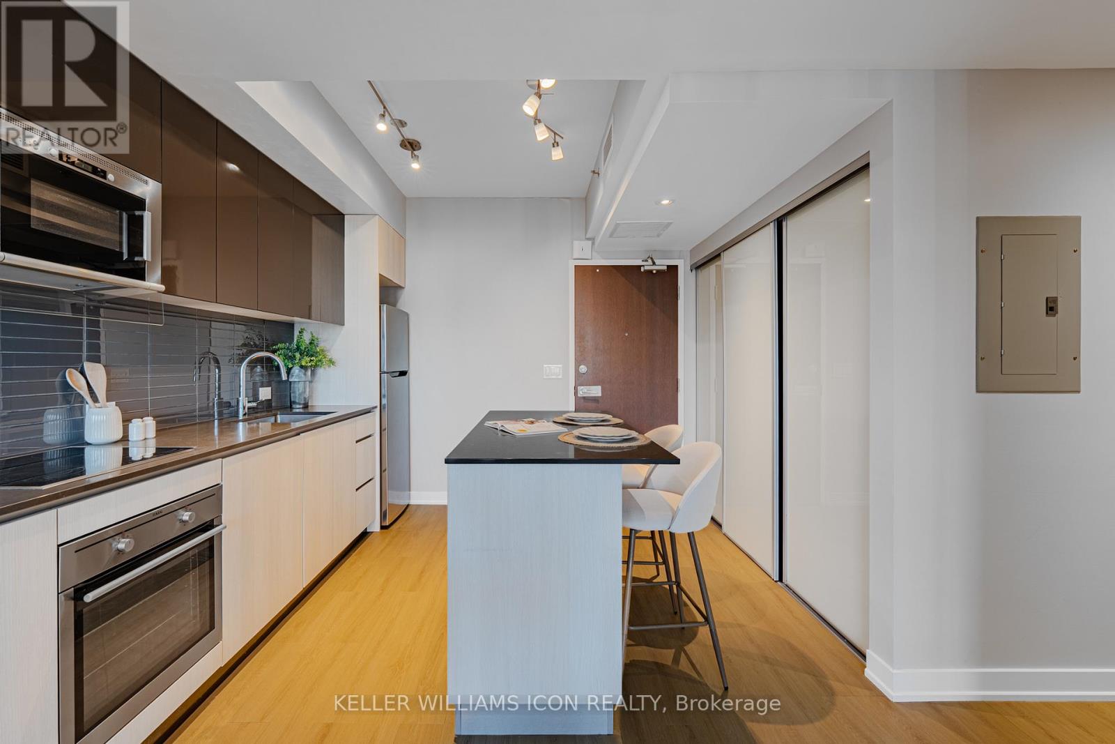 2015 - 199 Slater Street, Ottawa, Ontario K1P 0C8 - Photo 6 - X12573872