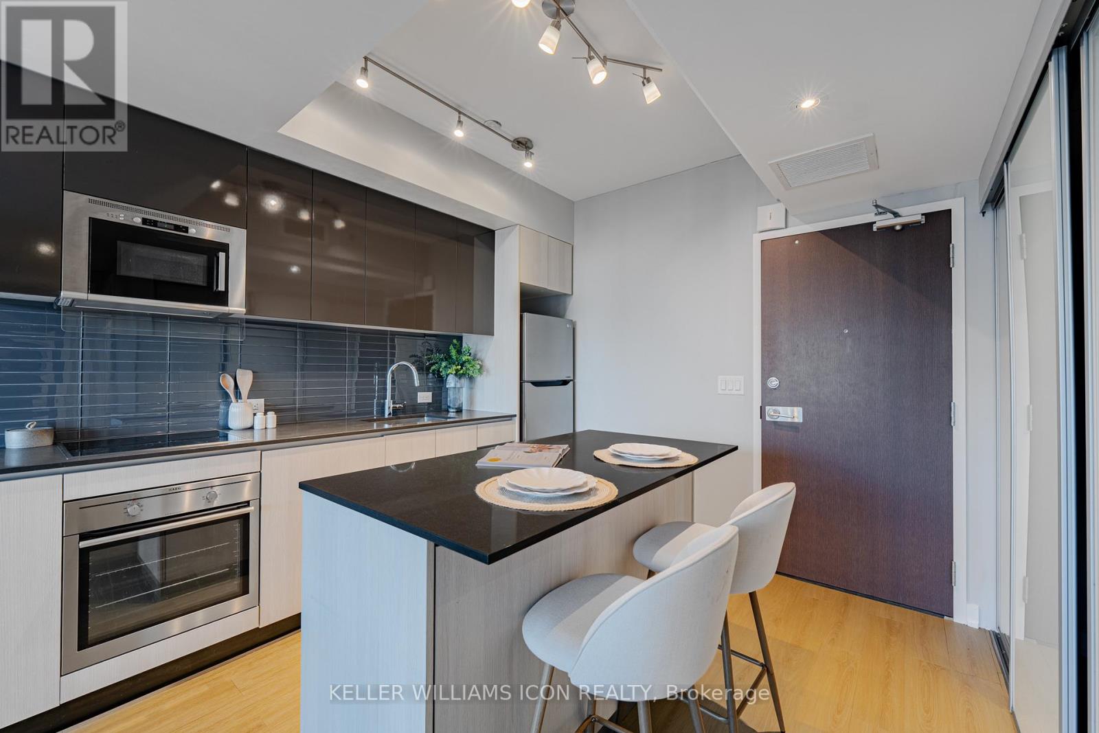 2015 - 199 Slater Street, Ottawa, Ontario K1P 0C8 - Photo 7 - X12573872