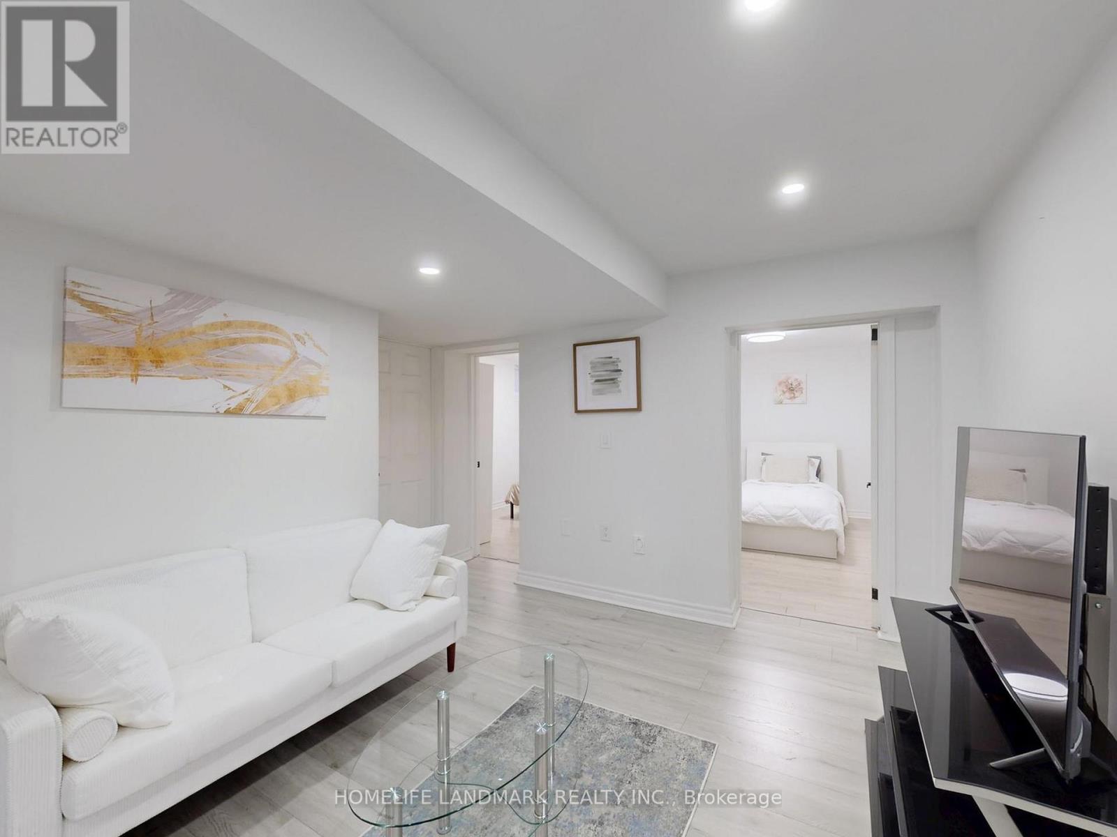 31 Henderson Avenue, Markham, Ontario  L3T 2K5 - Photo 21 - N12570520