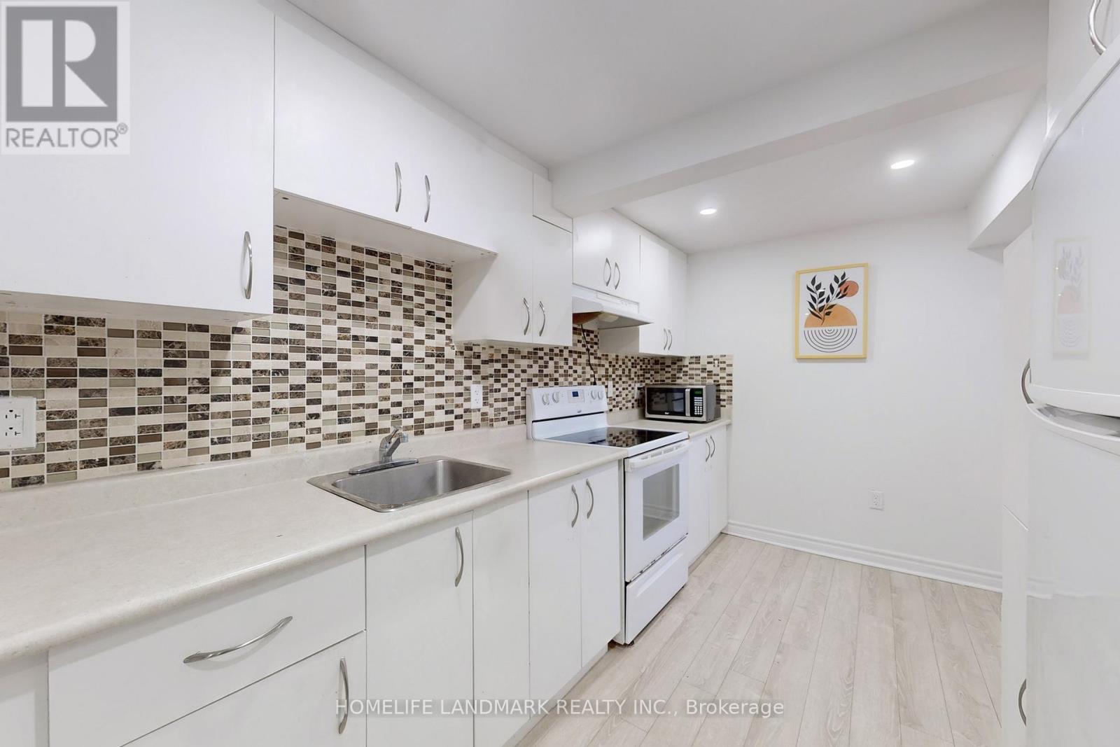 31 Henderson Avenue, Markham, Ontario  L3T 2K5 - Photo 26 - N12570520