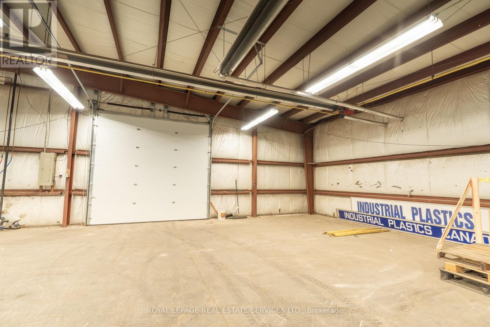 625 Industrial Drive, Fort Erie, Ontario  L2A 5M4 - Photo 22 - X12572204