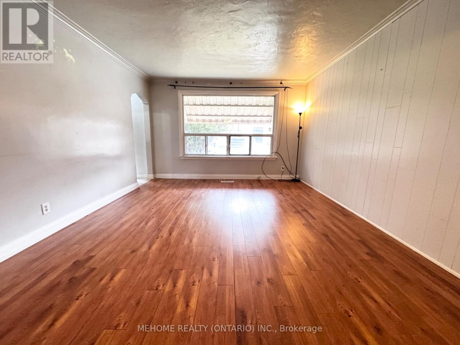 292 Poyntz Avenue, Toronto, Ontario  M2N 1J9 - Photo 3 - C12532514