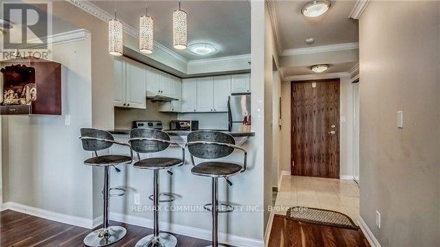 Ph302 - 1 Lee Centre Drive, Toronto, Ontario  M1H 3J2 - Photo 10 - E12573850