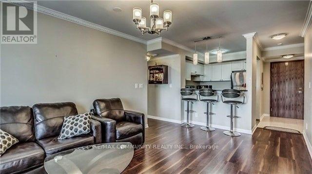 Ph302 - 1 Lee Centre Drive, Toronto, Ontario  M1H 3J2 - Photo 11 - E12573850