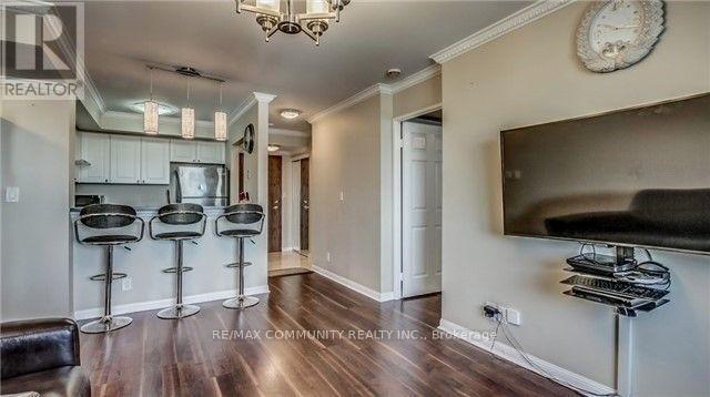 Ph302 - 1 Lee Centre Drive, Toronto, Ontario  M1H 3J2 - Photo 12 - E12573850