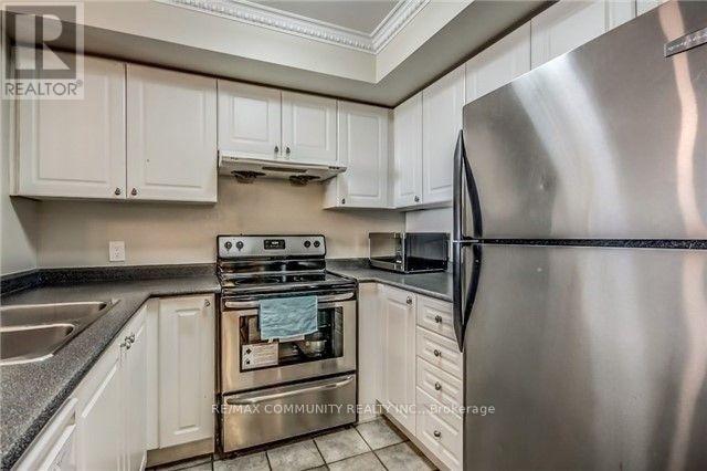 Ph302 - 1 Lee Centre Drive, Toronto, Ontario  M1H 3J2 - Photo 20 - E12573850